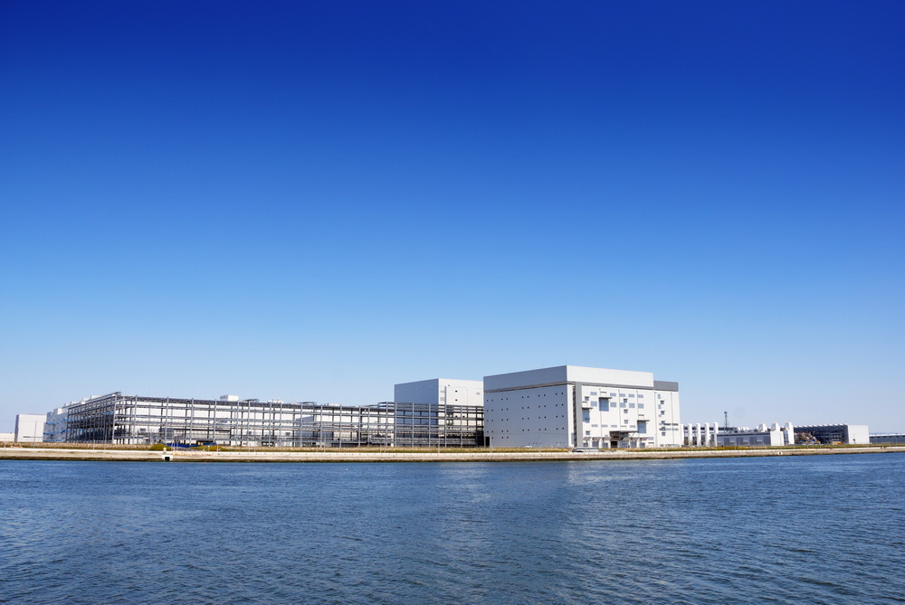 【売買】シャープが堺工場を1000億円で売却へ、ソフトバンクがAIデータセンターに