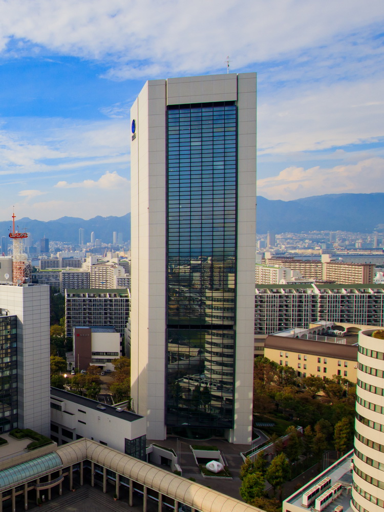 【売買】神戸ポートアイランドの本社を売却、ワールド