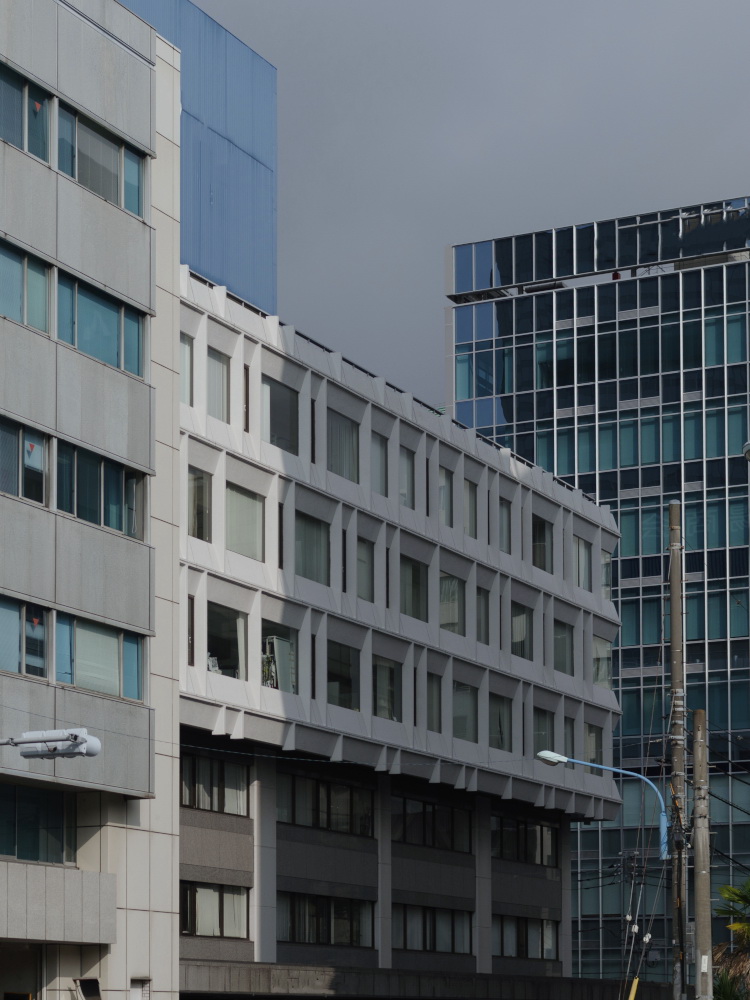 【売買】本社敷地の一部などを売却、三陽商会